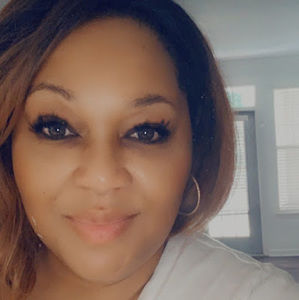 Meet your Posher, Denesha